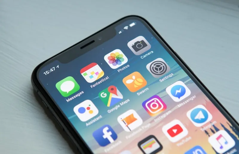 Tips Mendesain Tombol WhatsApp Floating yang Ramah Layar Ponsel