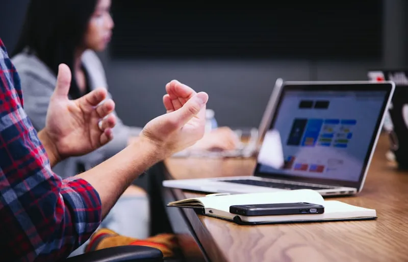 Tips Menulis Halaman 'Tentang Kami' yang Memiliki Storytelling Kuat